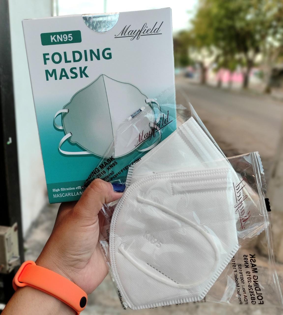 KN95 MAYFIELD CAJA 10 PZ BLANCO (ASOC)