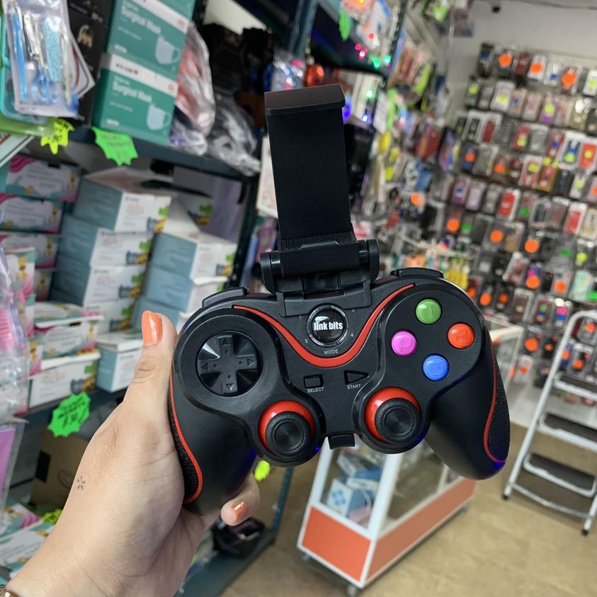 Control Gamepad Bluetooth Joystick Inalambrico Para Videojuegos Celular Con Soporte GM-V03