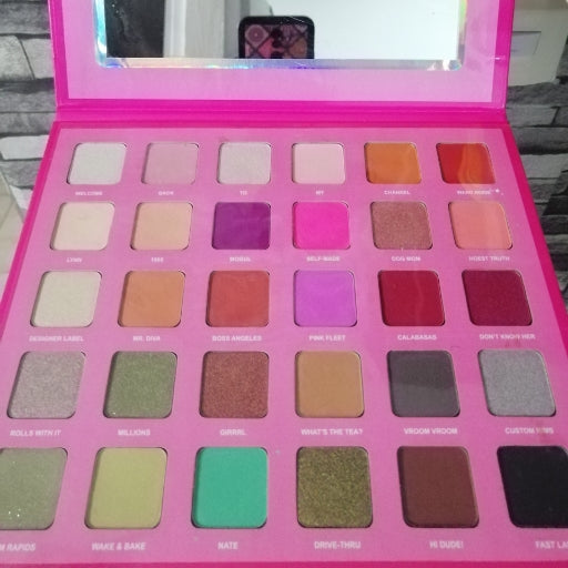 PALETA DE SOMBRAS M'AYCREATE 30 TONOS