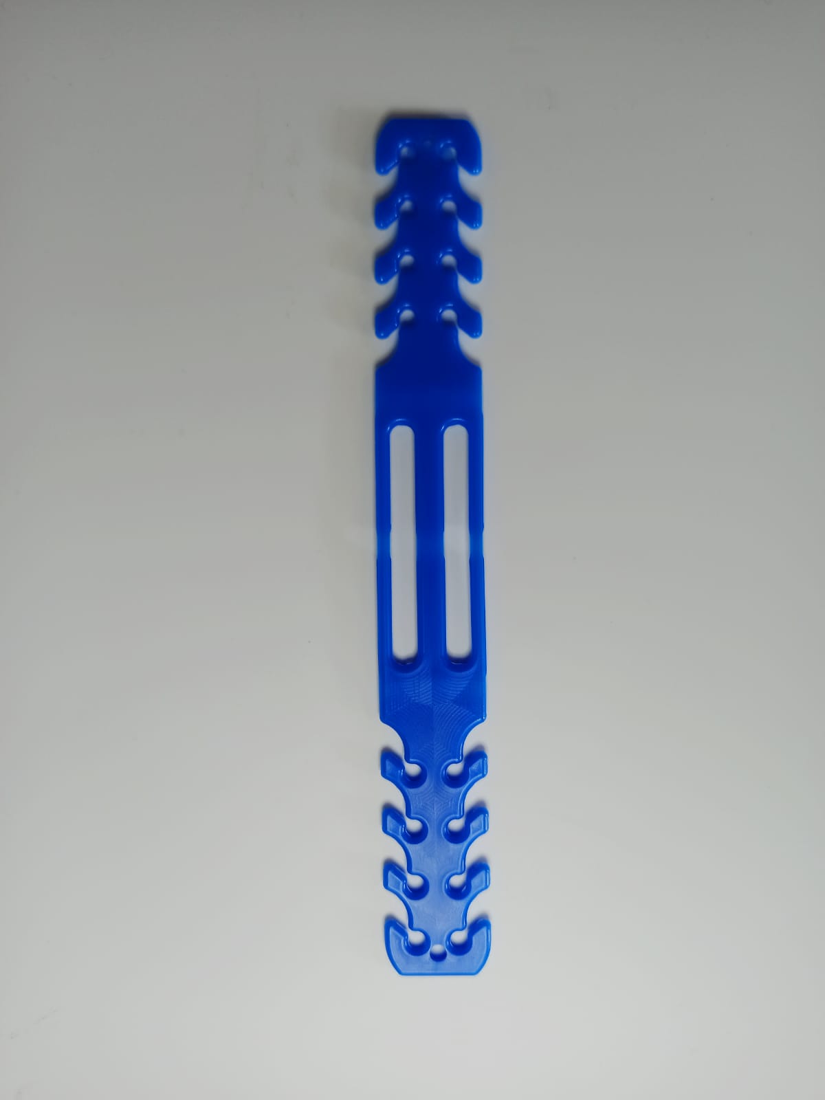 EXTENSOR Y AJUSTADOR PARA CUBREBOCAS