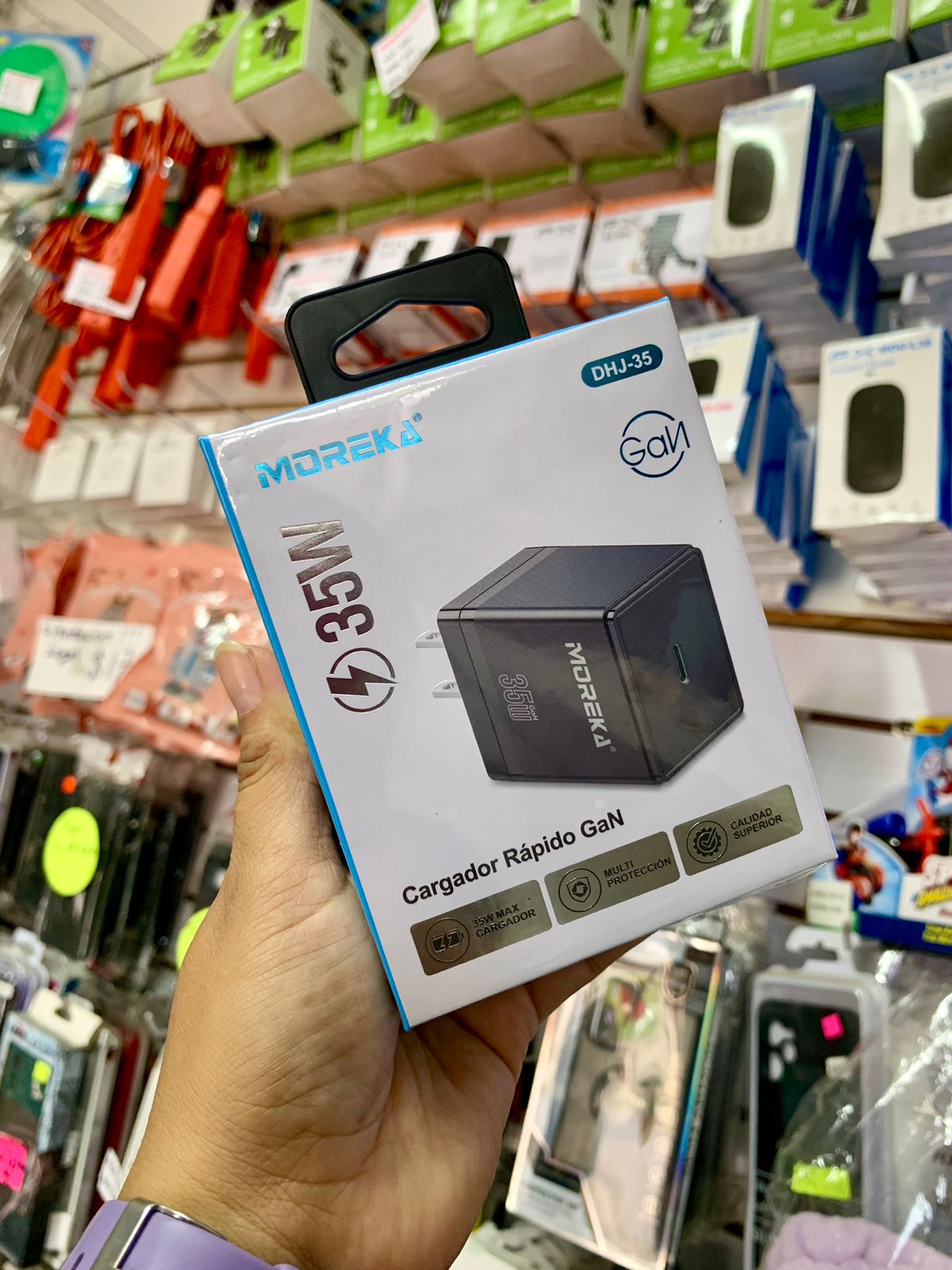 Cubo Cargador Moreka 35W DHJ-35