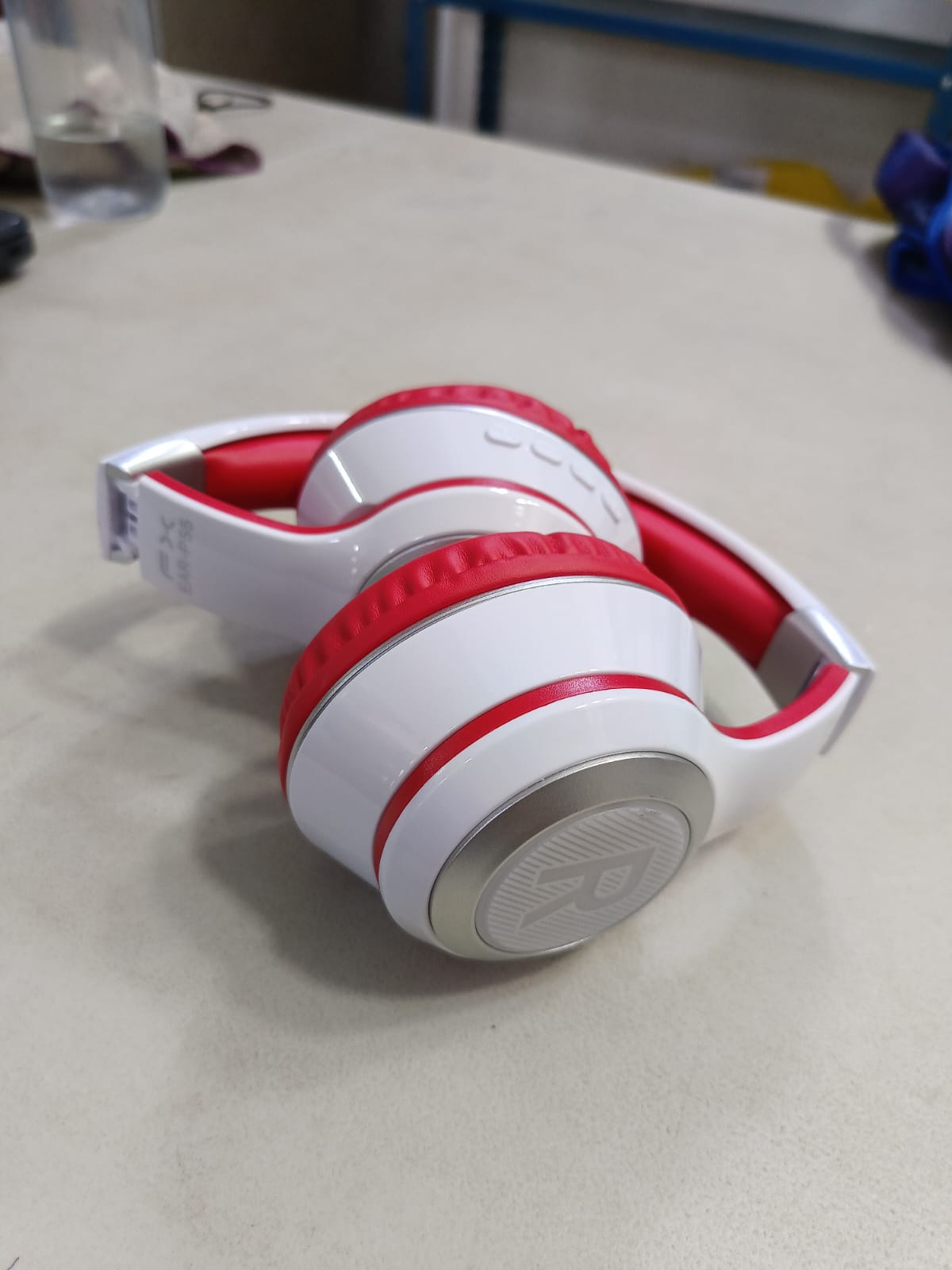 Audifonos Bluetooth Diadema EAR-P55