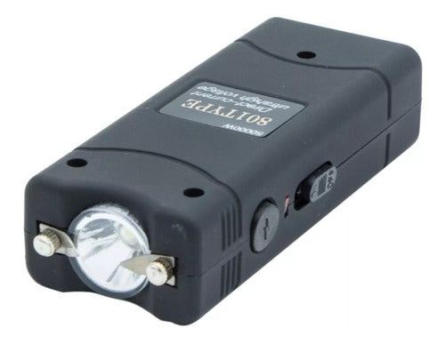 Taser Con Linterna LED