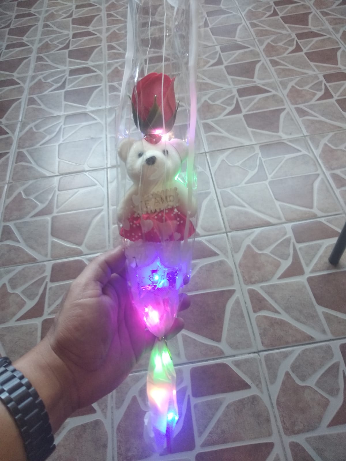 Flor con oso y luz led