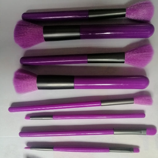 SET DE BROCHAS KABUKI CON 10 PIEZAS - MORADO